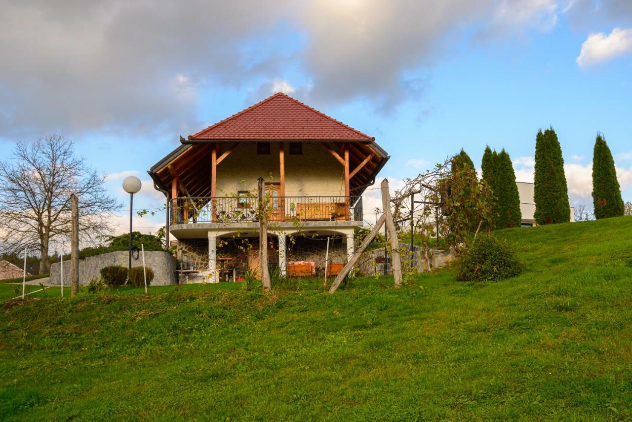 Holiday Home Dobrotin Vojnik Eksteriør billede