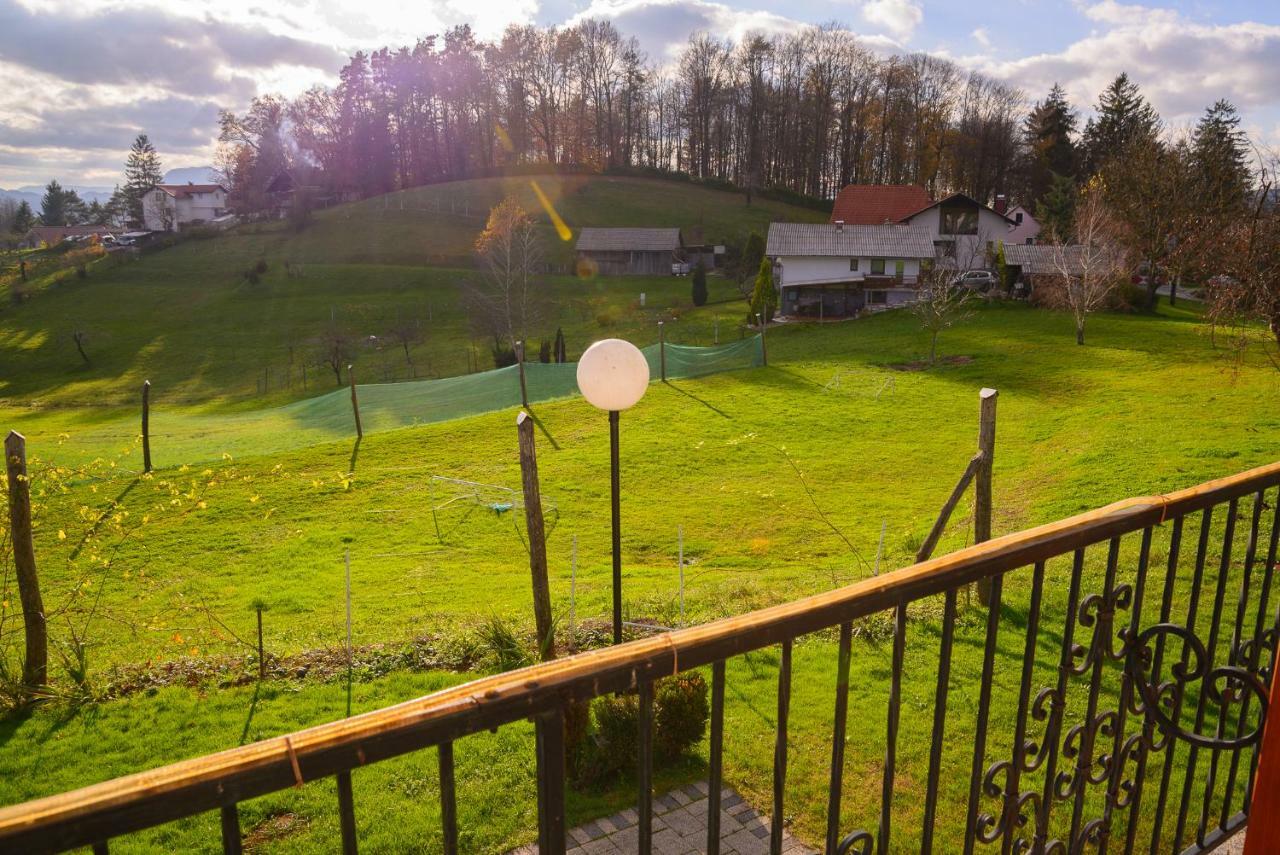 Holiday Home Dobrotin Vojnik Eksteriør billede